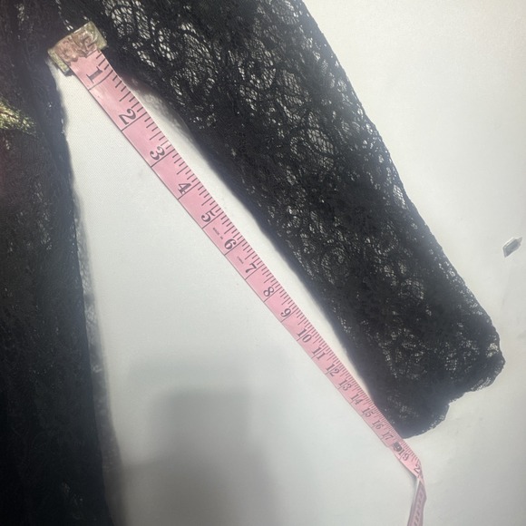 The Line of Style | Lace Cardigan With Rose Stitch Detail - Picture 5 of 12